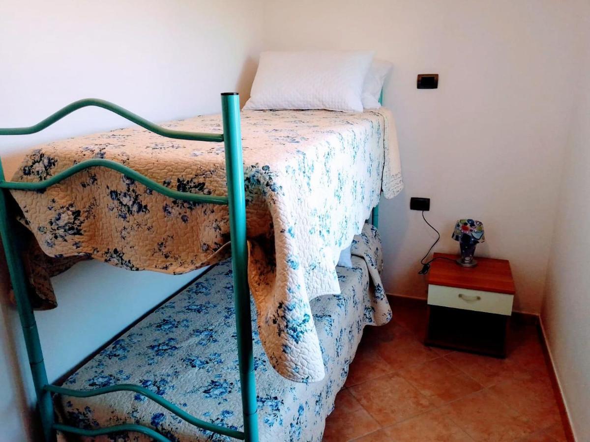 Residenza Rosa Maria Appartement Orosei Buitenkant foto