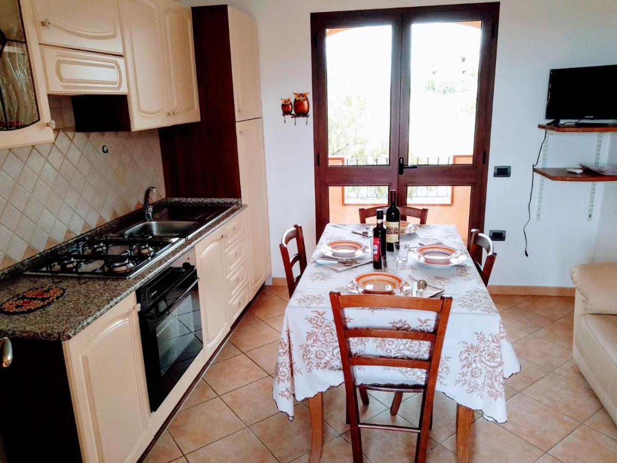 Residenza Rosa Maria Appartement Orosei Buitenkant foto