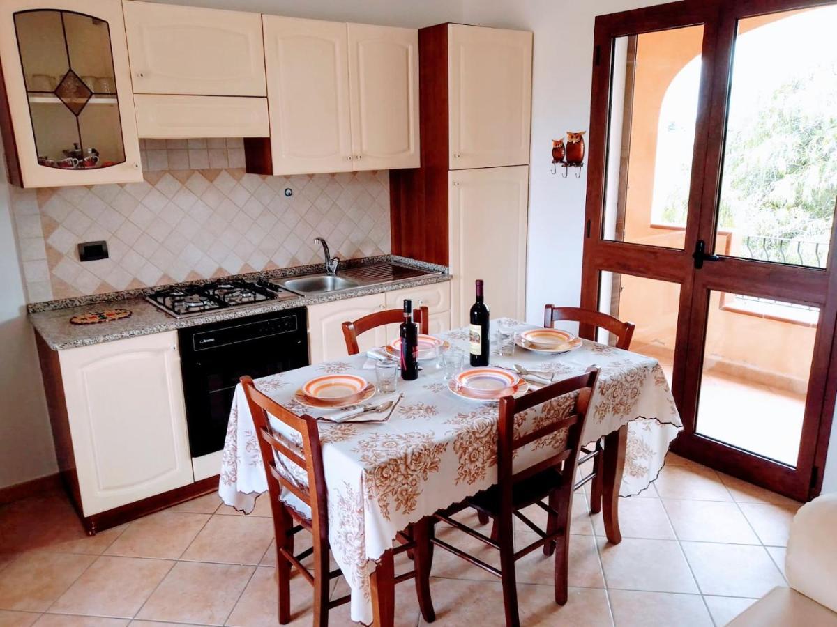 Residenza Rosa Maria Appartement Orosei Buitenkant foto