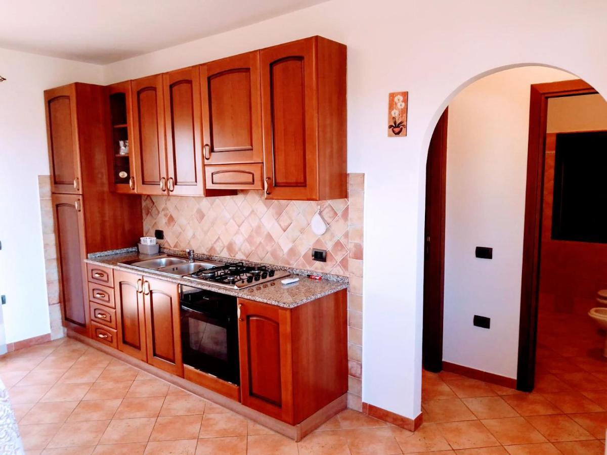 Residenza Rosa Maria Appartement Orosei Buitenkant foto